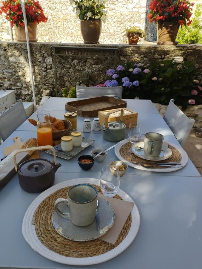Bed and Breakfast Chez Les Filles Dions Zewnętrze zdjęcie